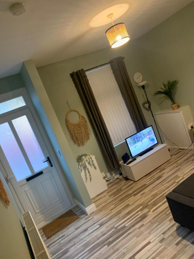 2 Bedroom Cheerful House Close To City Center Belfast Exteriér fotografie