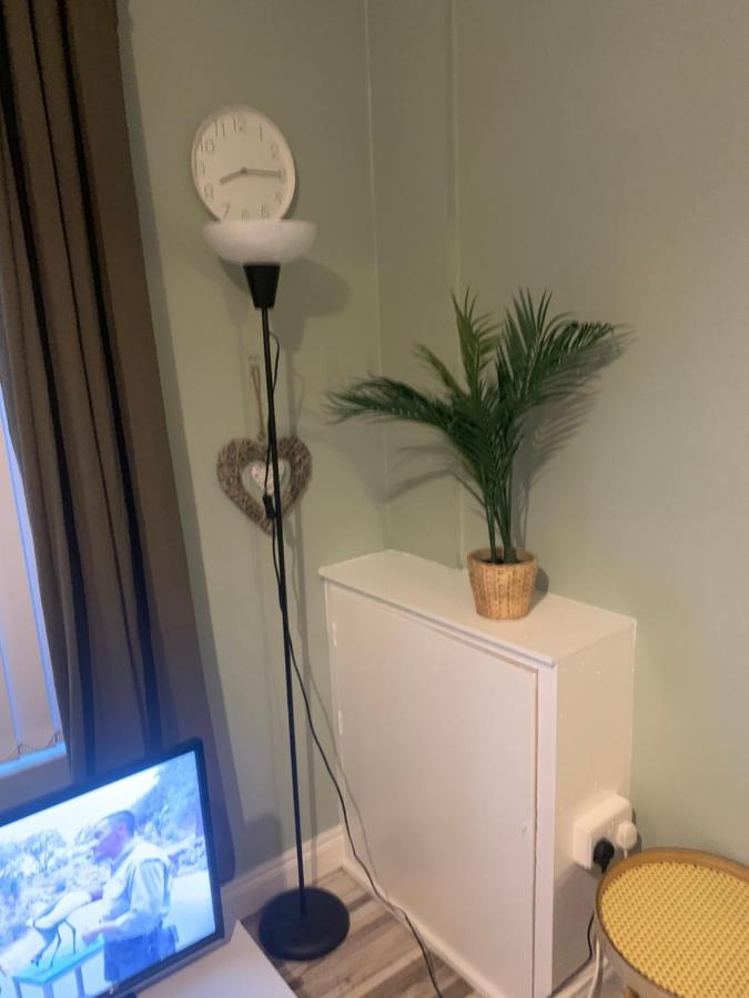 2 Bedroom Cheerful House Close To City Center Belfast Exteriér fotografie